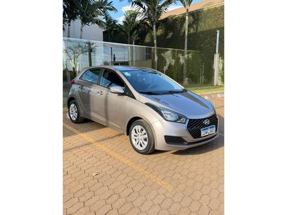 HYUNDAI HB20 1.0 COMFORT 12V FLEX 4P MANUAL HYUNDAI HB20 1.0 COMFORT 12V FLEX 4P MANUAL